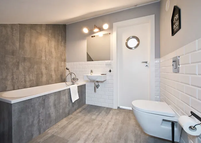 Navy Group - Port Homestay szállás Sopot